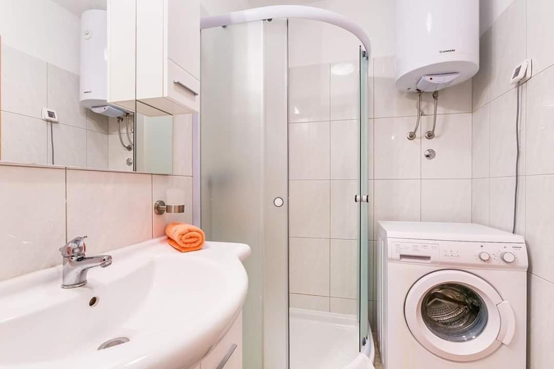 Apartman Nada *** Медулин Экстерьер фото